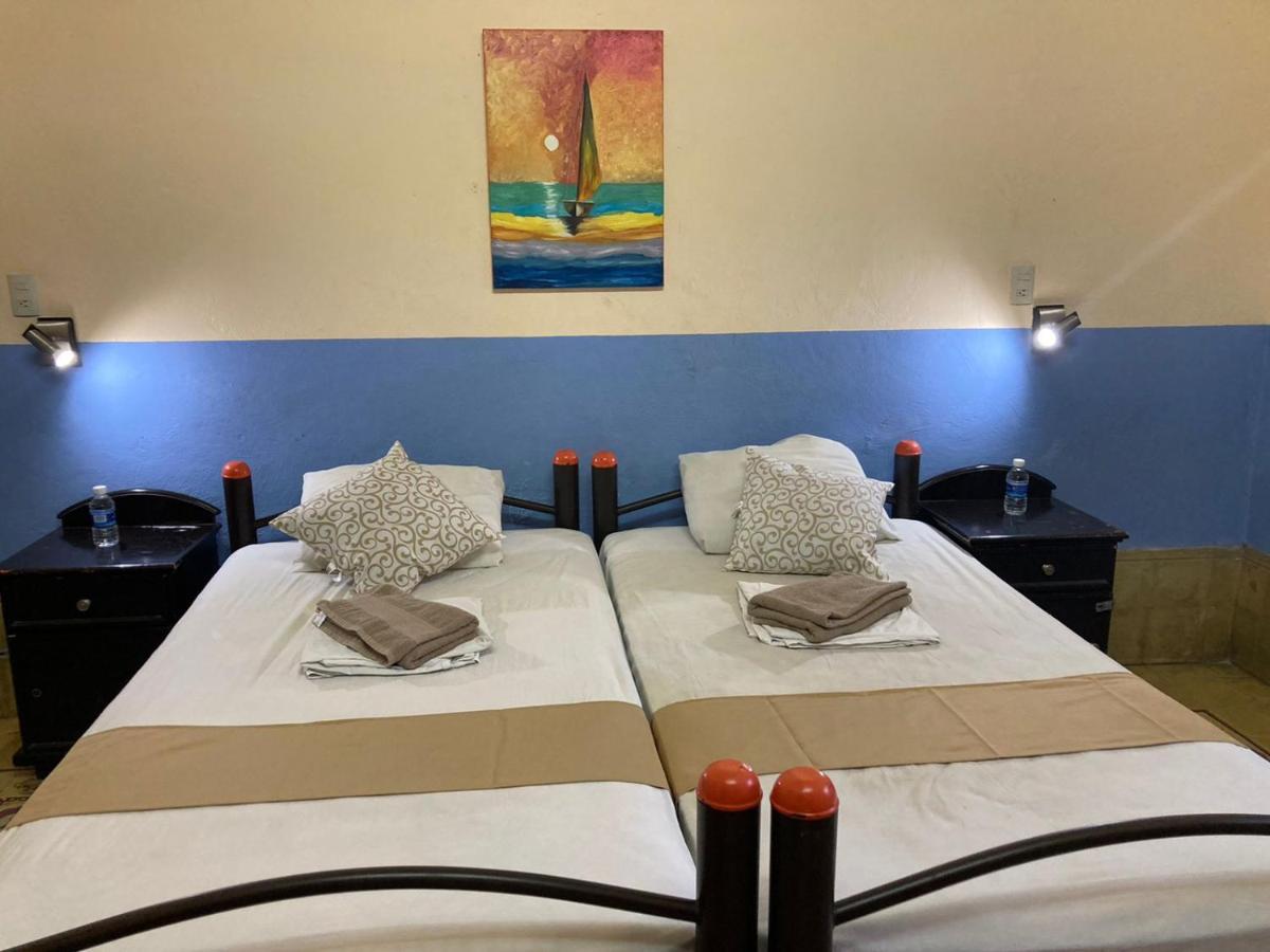 Hostal La Ermita Mérida Dış mekan fotoğraf
